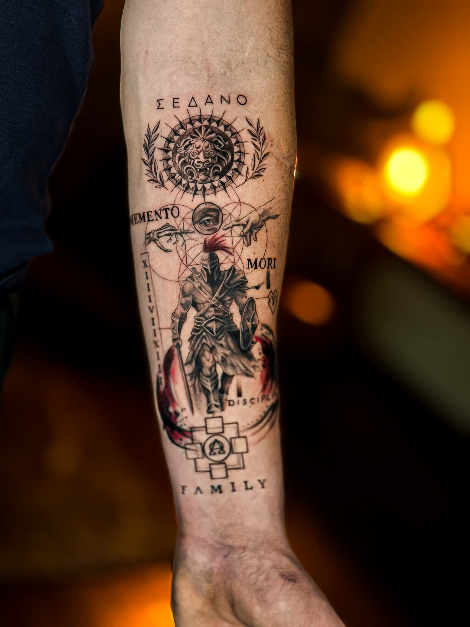Fine line color tattoo by Eliana Brito at Diroka Tattoo Studio